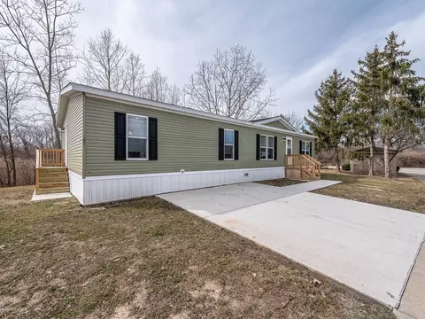 33151 Fort Road Lot #62, Rockwood, MI 48173