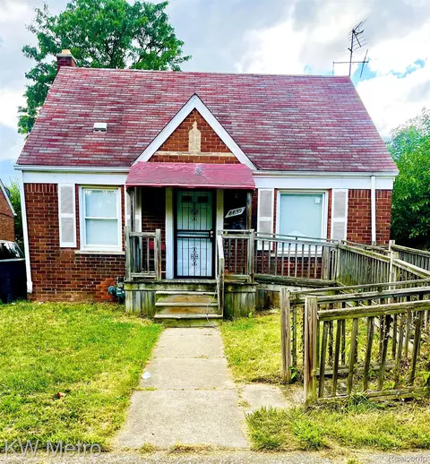 8859 Grandville Ave, Detroit, MI 48228
