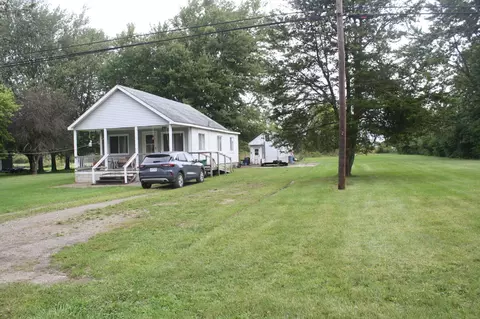 16120 Streicher Rd, Rockwood, MI 48173