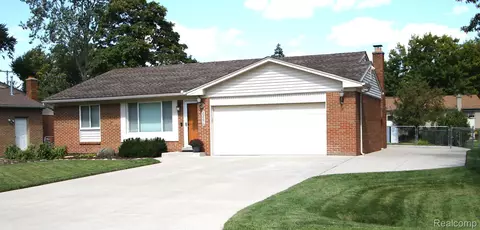 23270 W Le Bost Dr, Novi, MI 48375