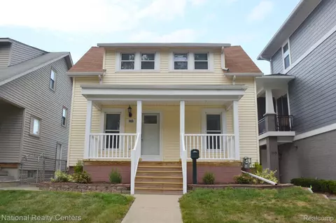 385 E Breckenridge St E, Ferndale, MI 48220