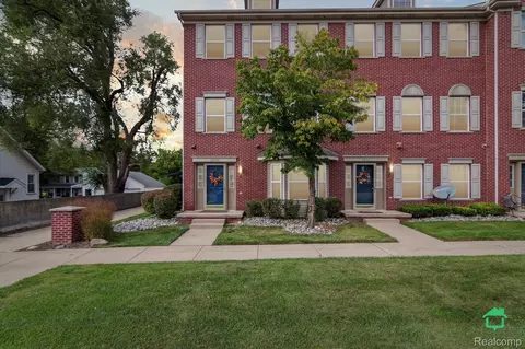 22706 Goddard Rd, Taylor, MI 48180