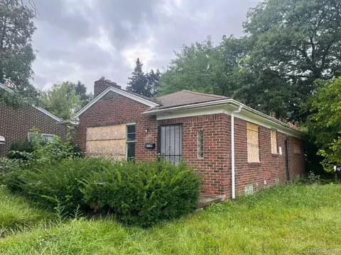 5130 E Outer Dr, Detroit, MI 48234