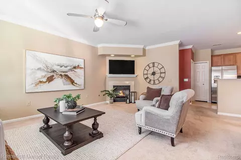 3199 Primrose Ln 5 Ln, Pittsfield, MI 48197