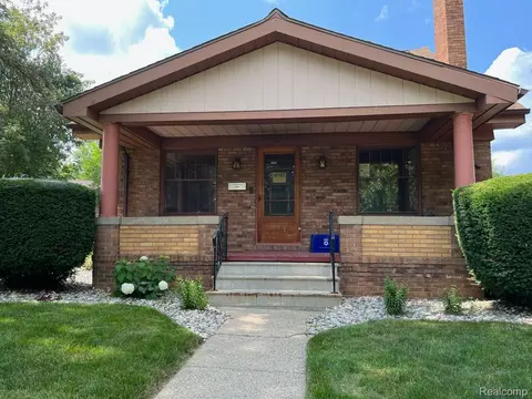 601 Weller St, Flint, MI 48504