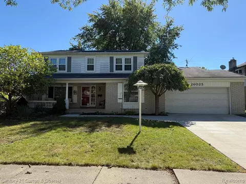 26025 Lila Ln, Dearborn Heights, MI 48127