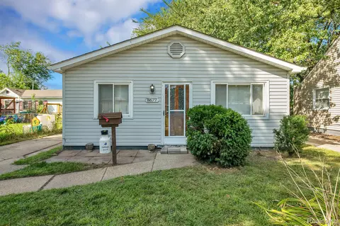 8677 Ford Ave, Warren, MI 48089