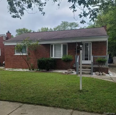 9015 Kinloch, Redford, MI 48239