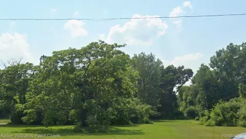 Wayne Rd, Romulus, MI 48174