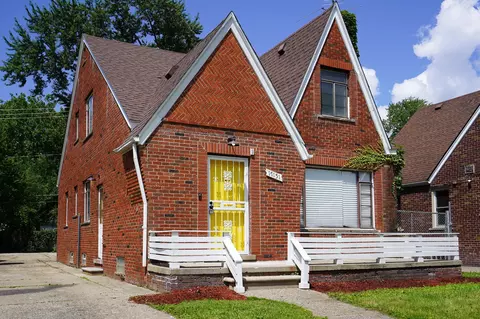17151 Rosemont Ave, Detroit, MI 48219