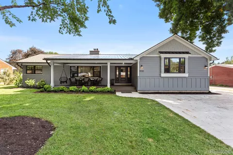 9030 Morrison Ave, Plymouth, MI 48170