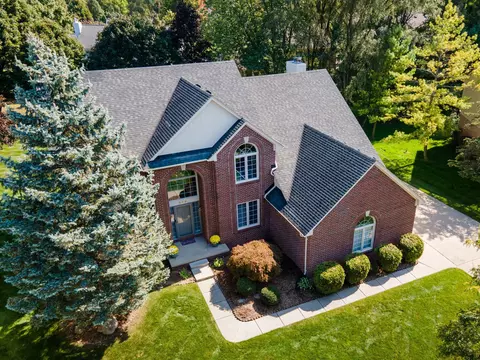539 Choice Crt Ct, Troy, MI 48085