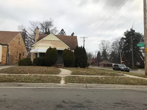 19517 Winthrop St, Detroit, MI 48235