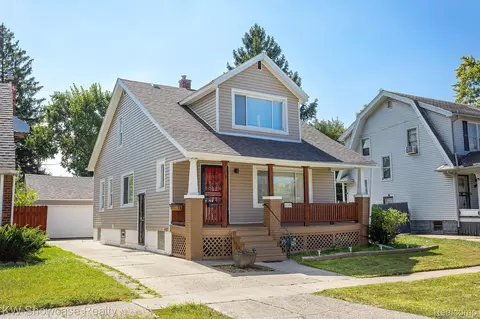 10389 Cedarlawn St, Detroit, MI 48204