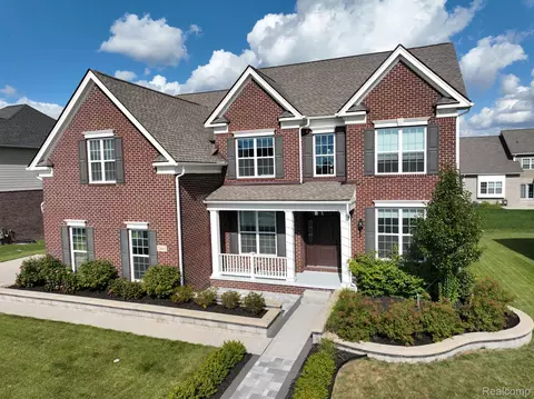 2441 Blackwood, Canton, MI 48188