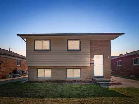 549 Superior St, River Rouge, MI 48218