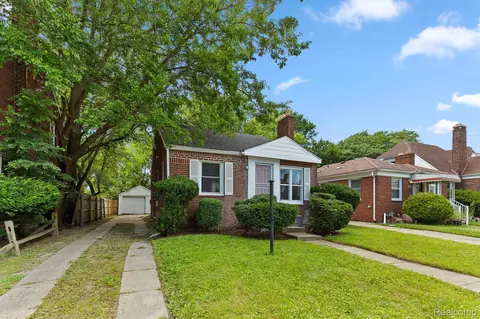 3935 Somerset Ave, Detroit, MI 48224