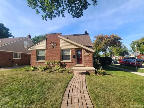 20300 Carlysle St, Dearborn, MI 48124