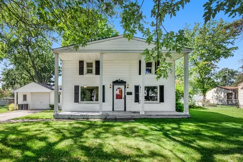14642 Longtin St, Southgate, MI 48195