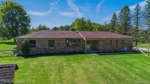 21655 Spears Rd, Unadilla, MI 48169