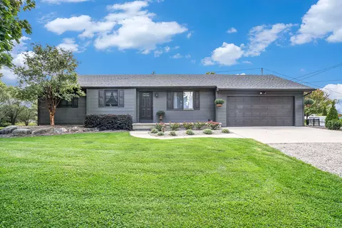 4805 Musson Rd, Oceola, MI 48855