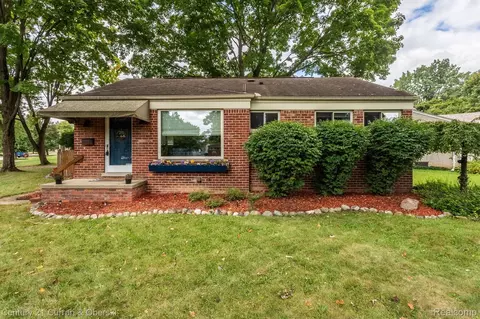 31528 Marblehead Rd, Farmington, MI 48336