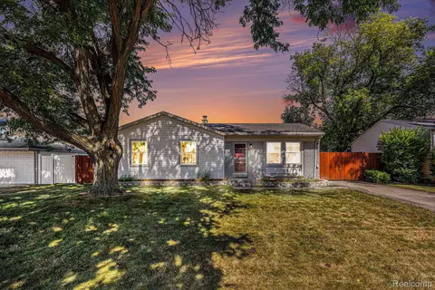 13037 Churchill Dr, Sterling Heights, MI 48313