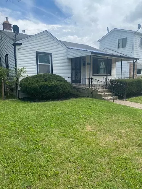 19390 Saint Louis St, Detroit, MI 48234