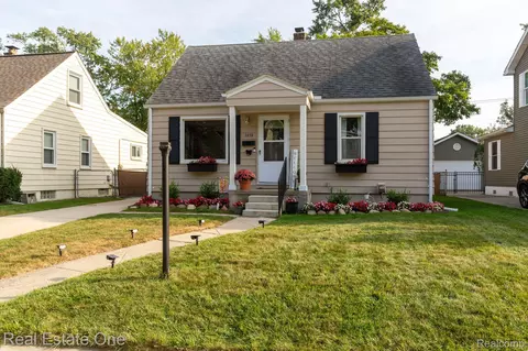 1212 Donald Ave, Royal Oak, MI 48073