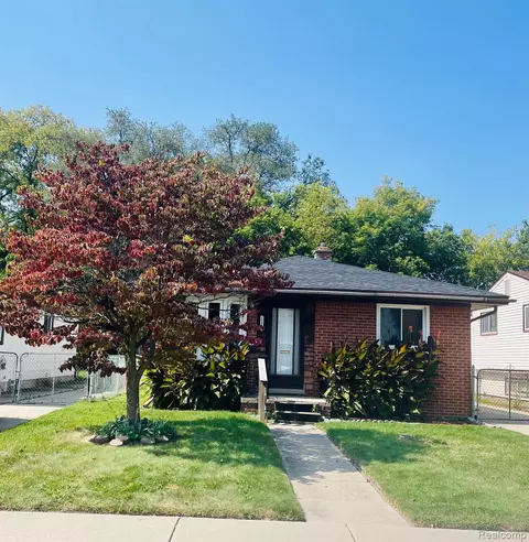23071 Rein Ave, Eastpointe, MI 48021