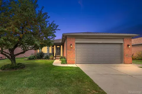 30409 Madison Ave, Warren, MI 48093