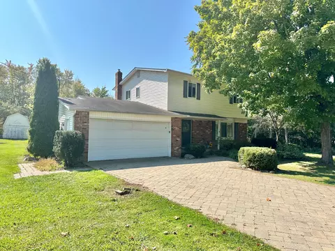 6093 W Stanley Rd, Mount Morris, MI 48458