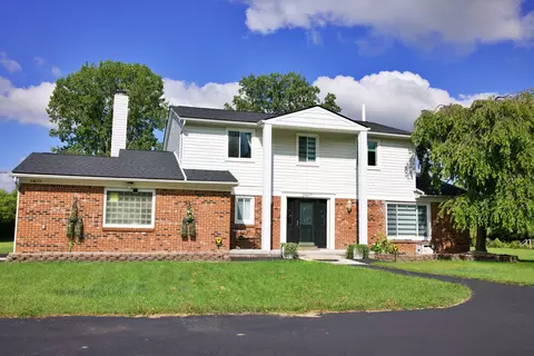 29077 Murray Crescent Dr, Southfield, MI 48076