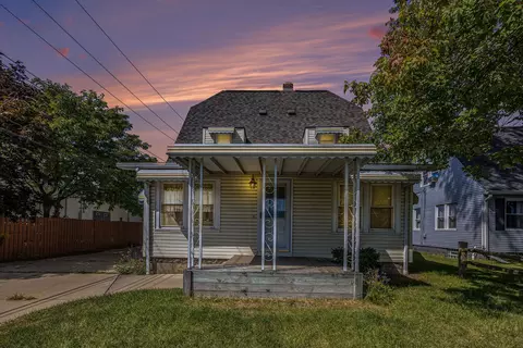 4444 Monroe Ave, Waterford, MI 48329