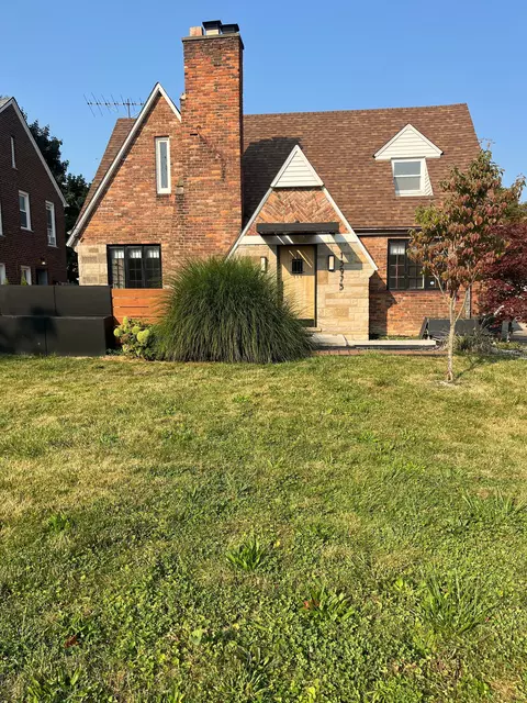 13975 Grandmont Ave, Detroit, MI 48227