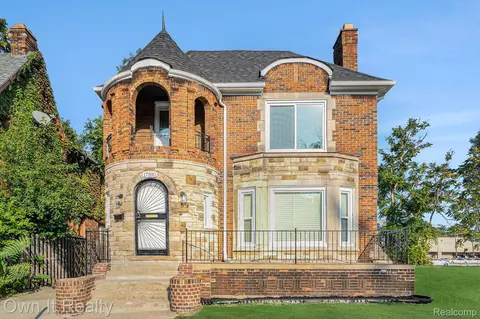 17590 Stoepel St, Detroit, MI 48221
