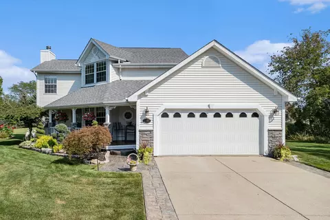 4155 Hickory Hls, Dryden, MI 48428