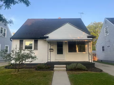 380 Cleveland St, Trenton, MI 48183