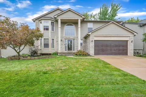 3103 River Meadow Cir, Canton, MI 48188