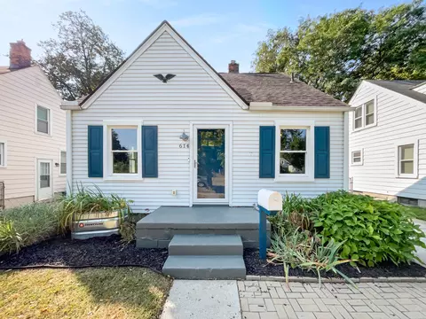 614 E 12 Mile Rd, Royal Oak, MI 48073