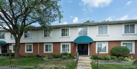 2471 Mulberry Sq # 11, Bloomfield Hills, MI 48302