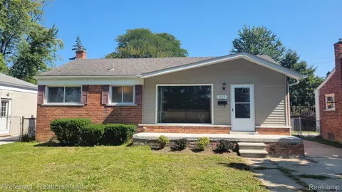 520 Harrison, Garden City, MI 48135