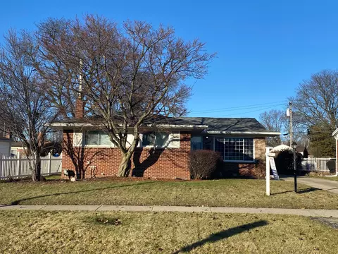 33122 Joy Rd, Livonia, MI 48150