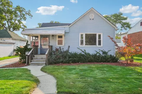 75 Meadle St, Mount Clemens, MI 48043
