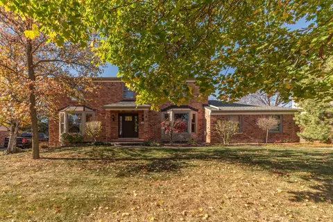 12253 Hillside Dr, Plymouth, MI 48170
