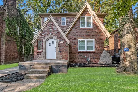 5775 Bishop St, Detroit, MI 48224