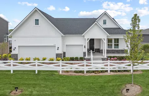 4134 Bay Terrace Dr, Milford, MI 48381