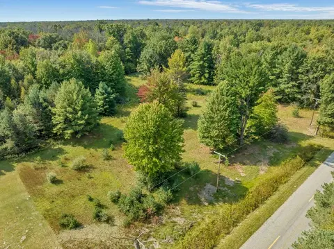 2139 W Prairie Rd, Lee, MI 48640