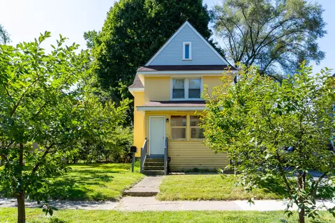 143 Wolfe St, Pontiac, MI 48342