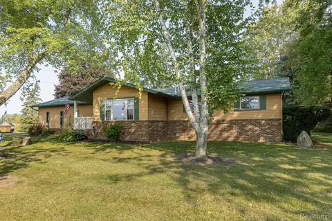 7670 Brief Rd, Koylton, MI 48741